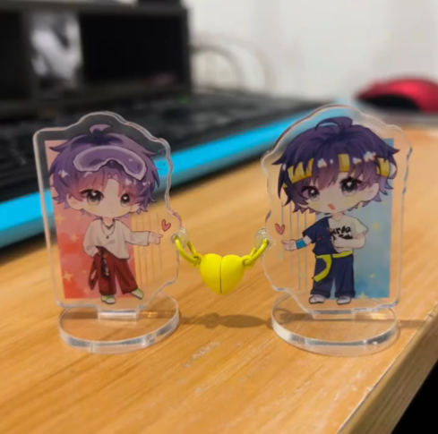 Custom Acrylic Magnet Standees