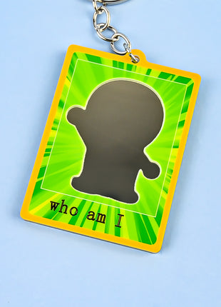 Mirror keychain（who am I）